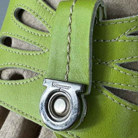 Authentic Salvatore Ferragamo Green/Tan Flat Thong Sandal, Size 8 - Picture 5 of 14